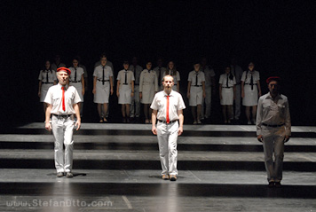 
Seestücke - Berliner Volksbühne - Fotos: Stefan Otto