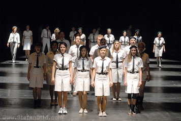 
Seestücke - Berliner Volksbühne - Fotos: Stefan Otto