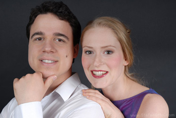 Alexander Fleischer (Pianist) und Dana Hoffmann (Sopran) - Fotos: Stefan Otto
Alexander Fleischer (Pianist) und Dana Hoffmann (Sopran) - Fotos: Stefan Otto